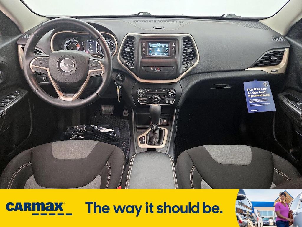 used 2016 Jeep Cherokee car, priced at $13,998