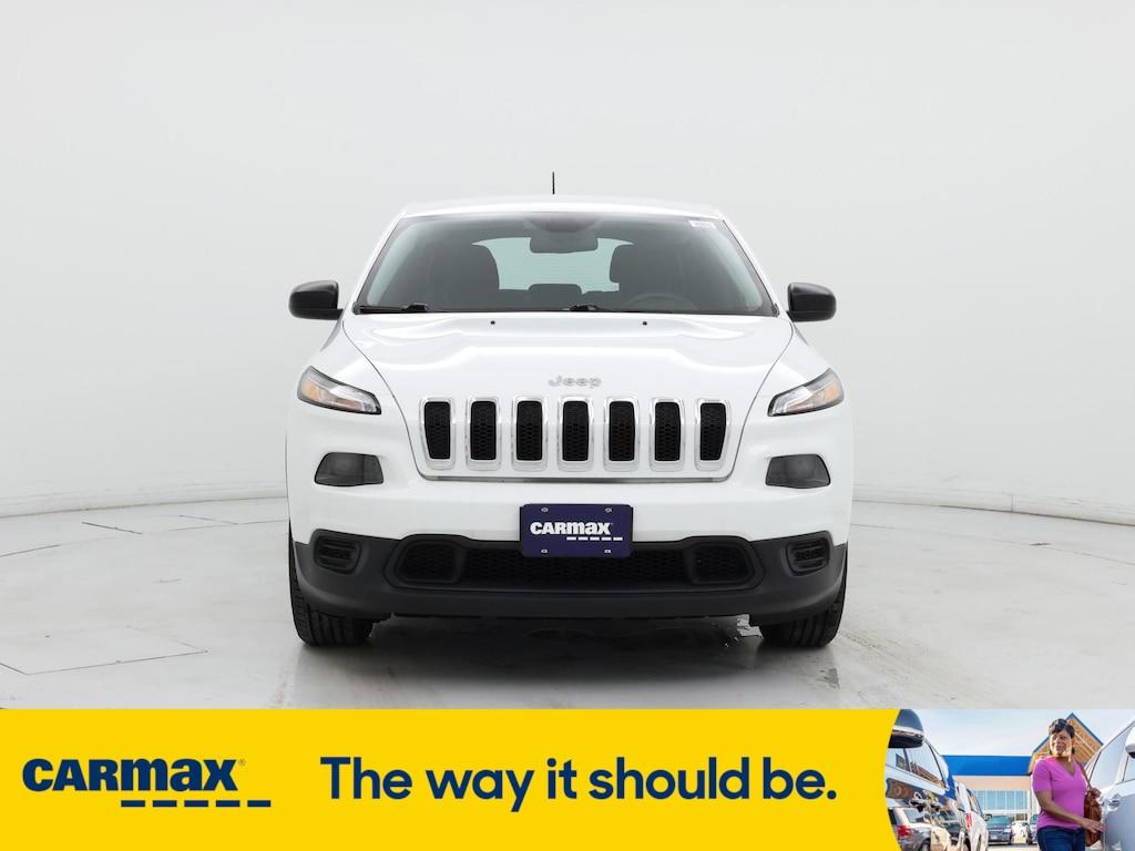 used 2016 Jeep Cherokee car, priced at $13,998