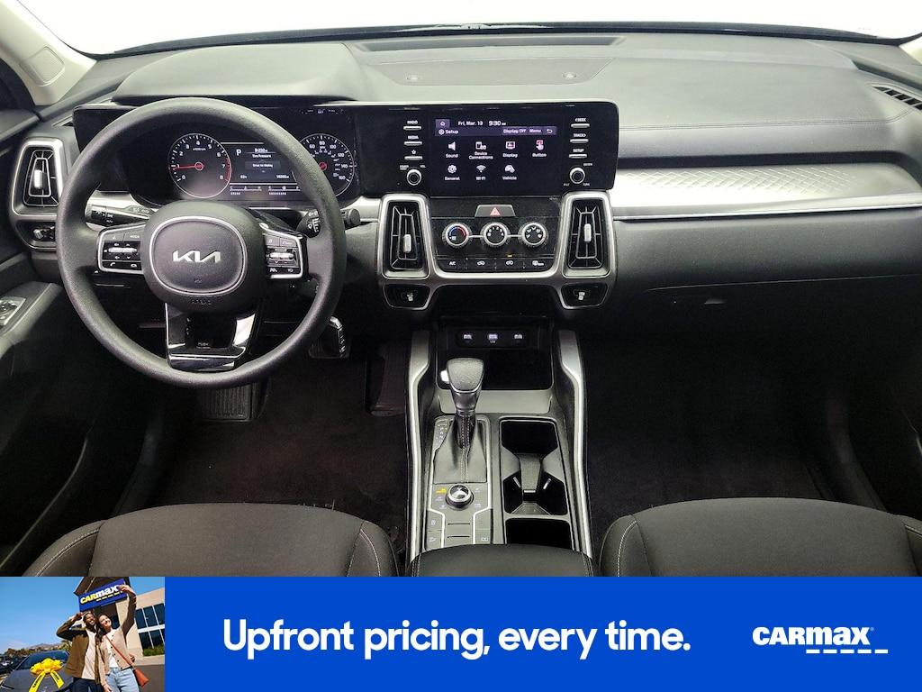 used 2023 Kia Sorento car, priced at $26,998