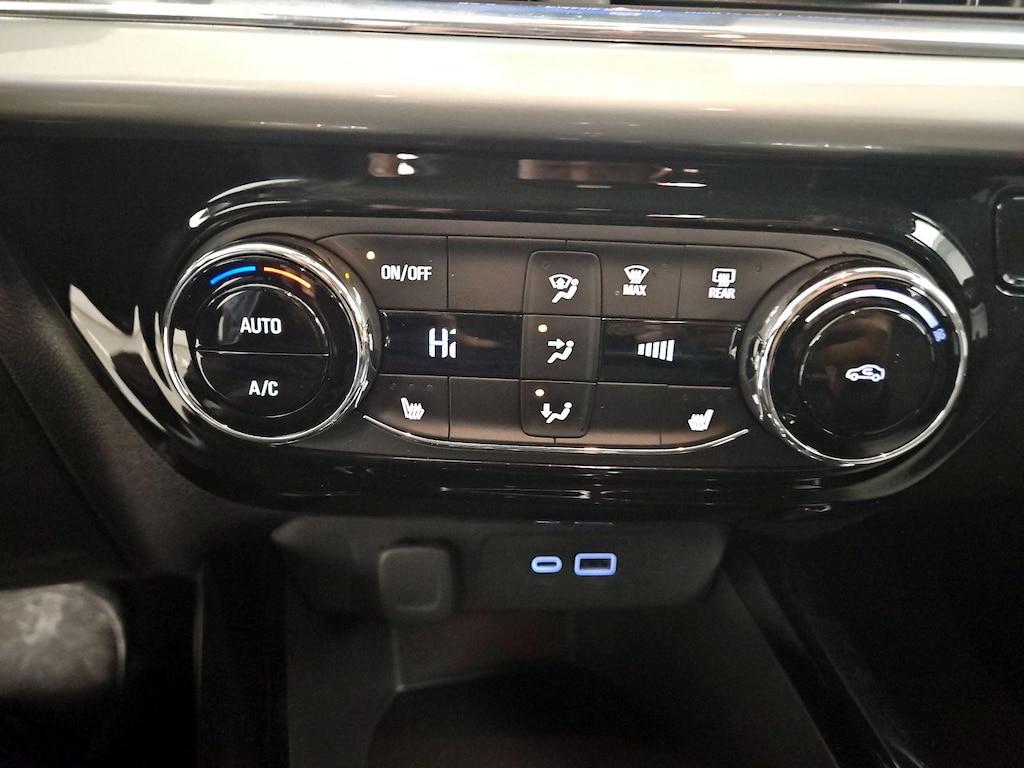 used 2025 Chevrolet Trax car, priced at $22,998