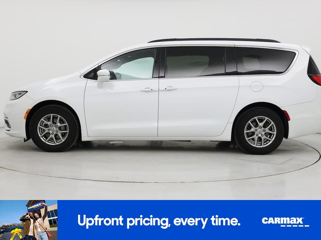 used 2022 Chrysler Pacifica car, priced at $25,998