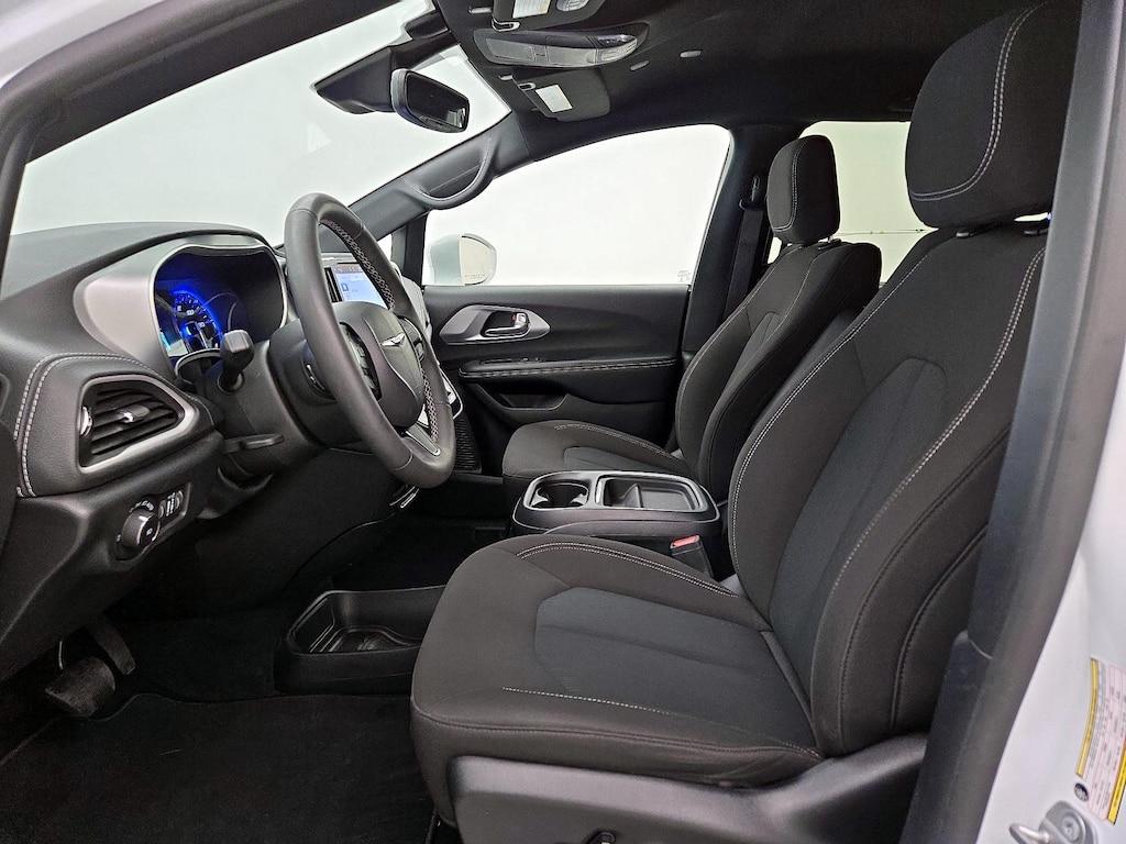 used 2022 Chrysler Pacifica car, priced at $25,998