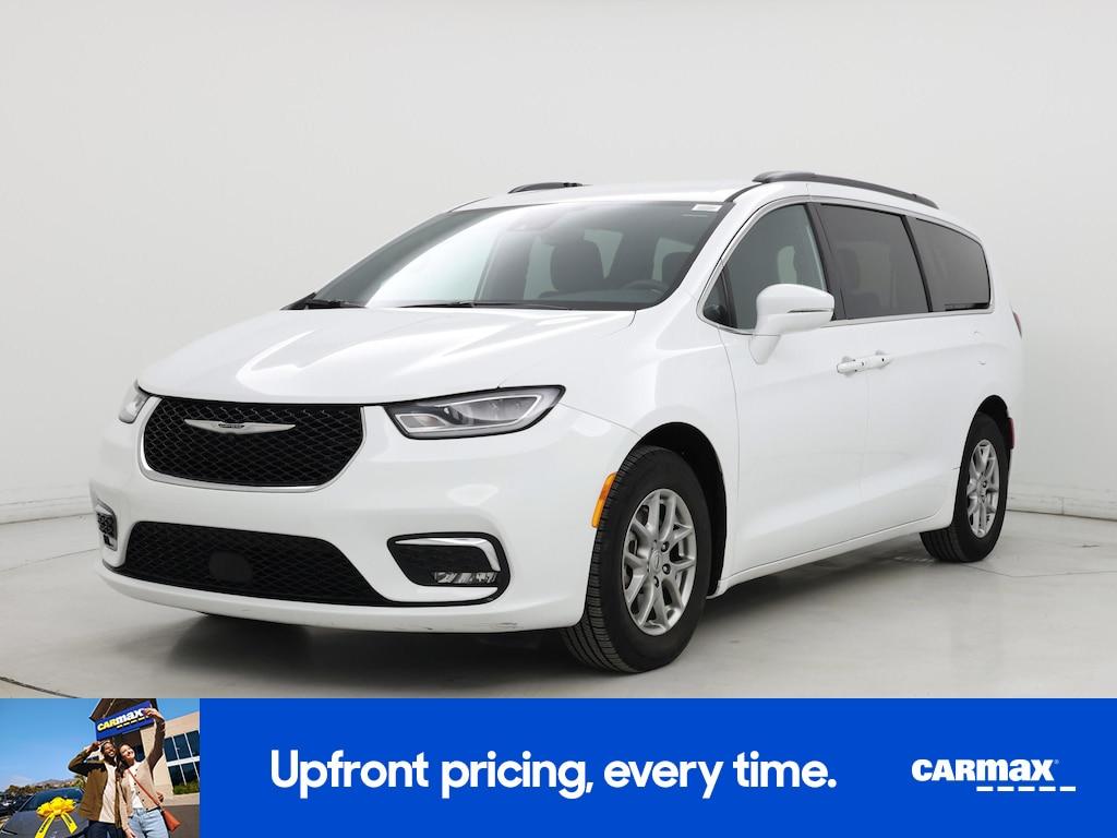 used 2022 Chrysler Pacifica car, priced at $25,998