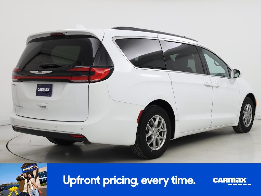 used 2022 Chrysler Pacifica car, priced at $25,998