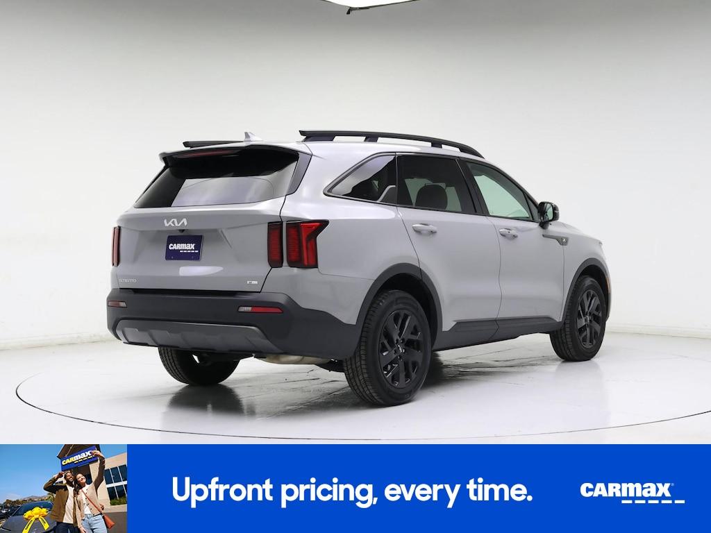 used 2023 Kia Sorento car, priced at $27,998