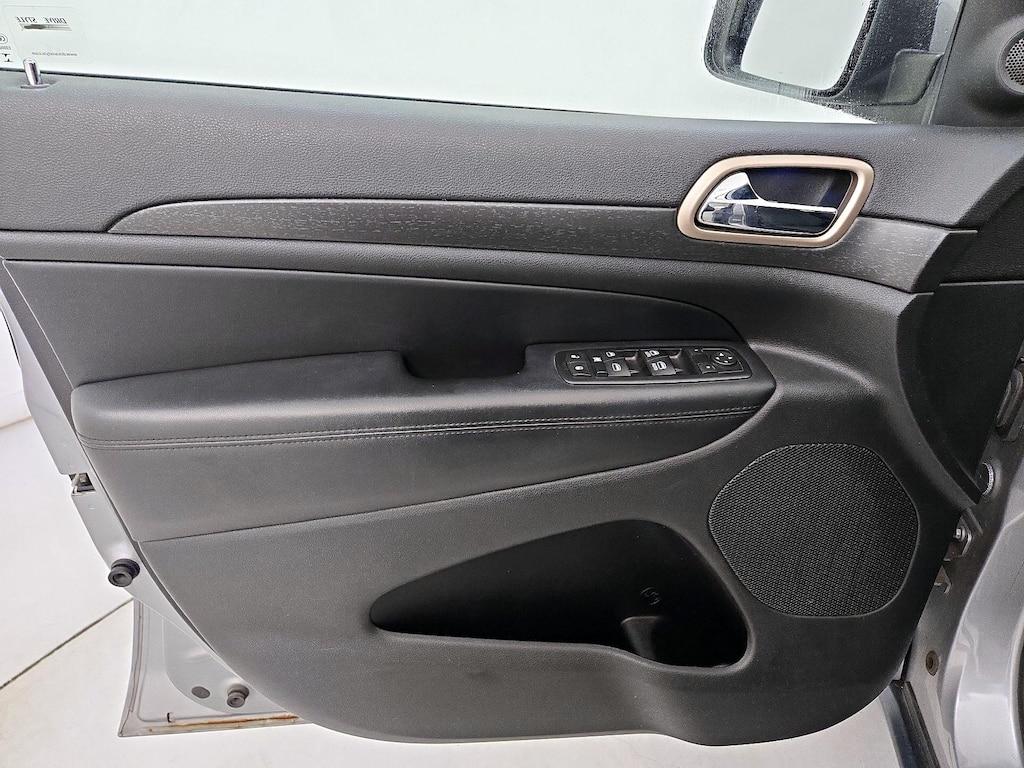 used 2015 Jeep Grand Cherokee car, priced at $18,998