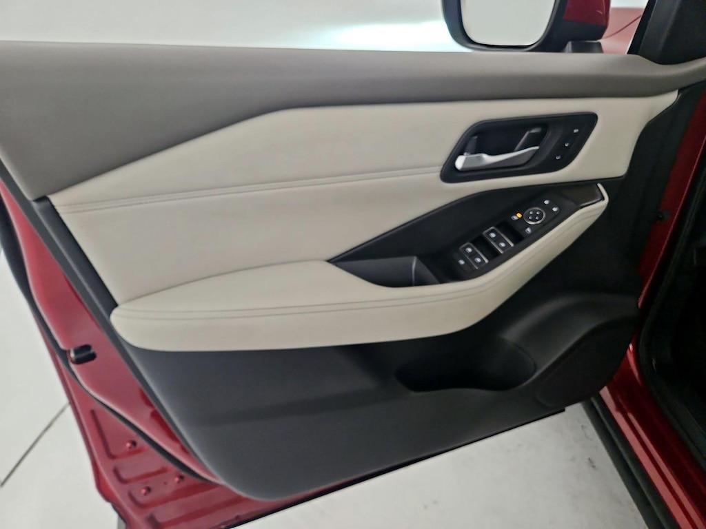used 2023 Nissan Rogue car, priced at $25,998