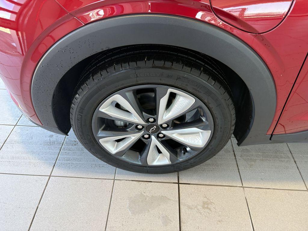 used 2023 Chevrolet Bolt EUV car, priced at $20,652