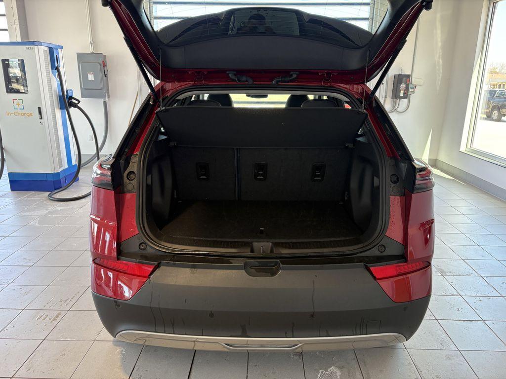 used 2023 Chevrolet Bolt EUV car, priced at $20,652