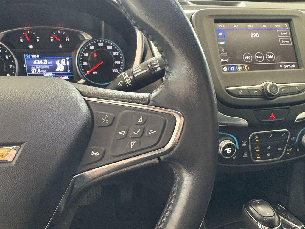 used 2021 Chevrolet Equinox car, priced at $19,996