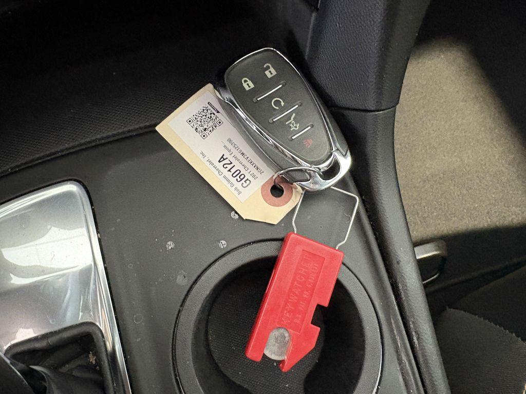 used 2021 Chevrolet Equinox car, priced at $19,996