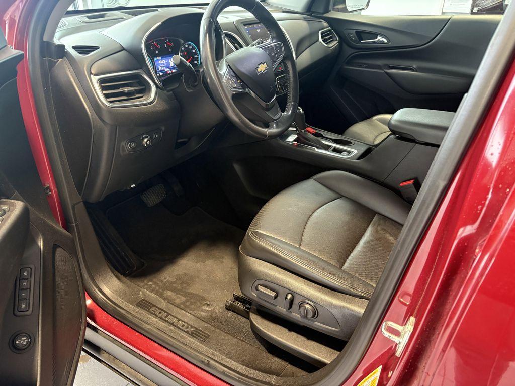 used 2021 Chevrolet Equinox car, priced at $19,996