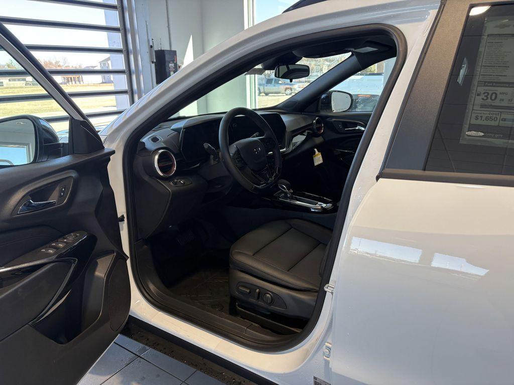 new 2026 Chevrolet Trax car, priced at $25,650