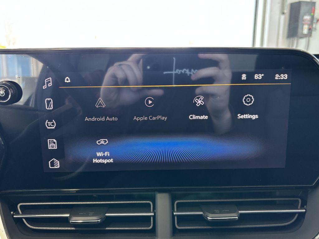 new 2026 Chevrolet Trax car, priced at $22,885