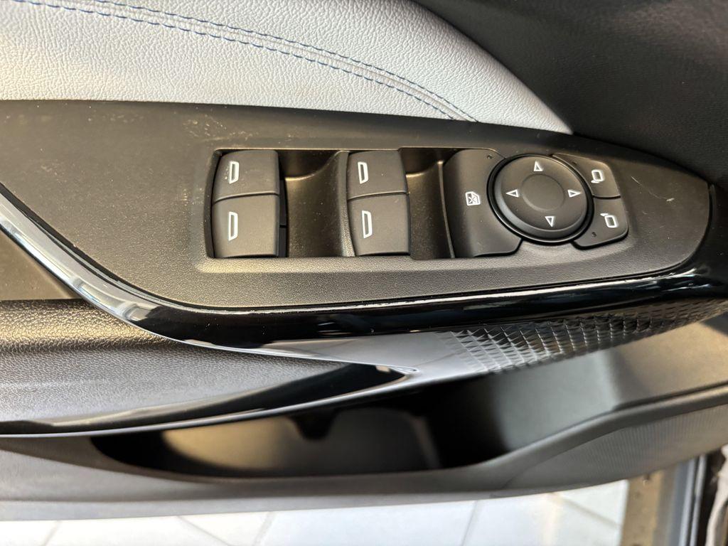 new 2026 Chevrolet Trax car, priced at $22,885