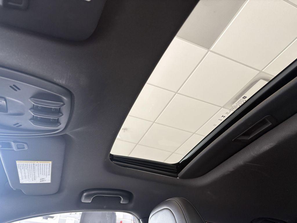 used 2024 Buick Envista car, priced at $25,555