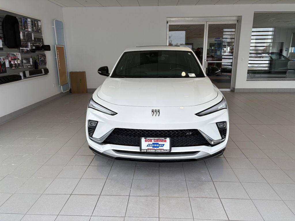 used 2024 Buick Envista car, priced at $25,555