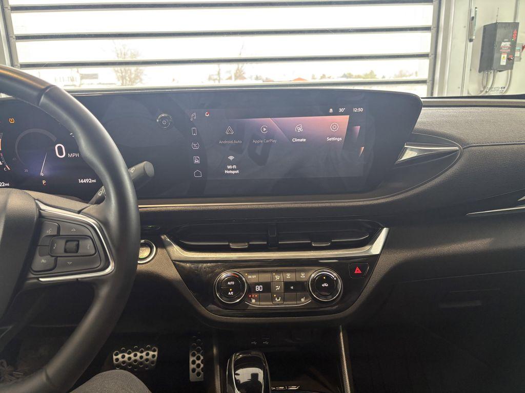 used 2024 Buick Envista car, priced at $25,555