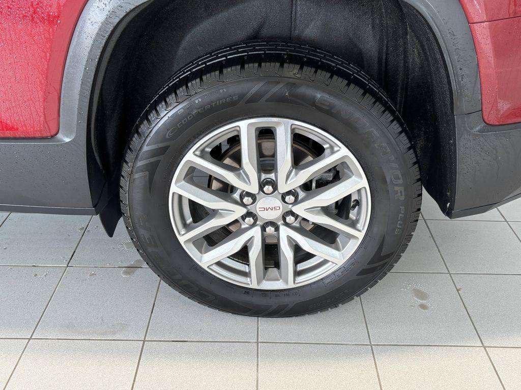 used 2018 GMC Acadia car, priced at $12,550