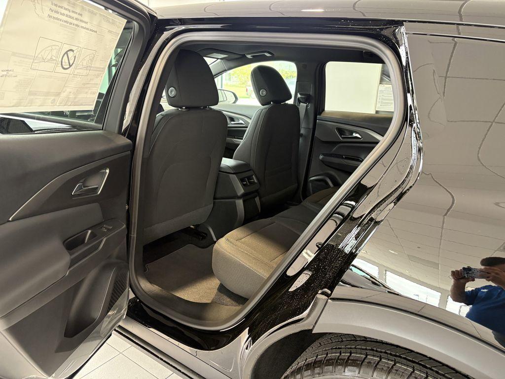 new 2026 Chevrolet Equinox EV car, priced at $32,390