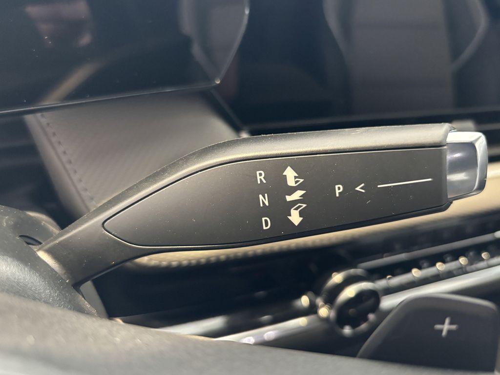 new 2026 Chevrolet Equinox car, priced at $33,390