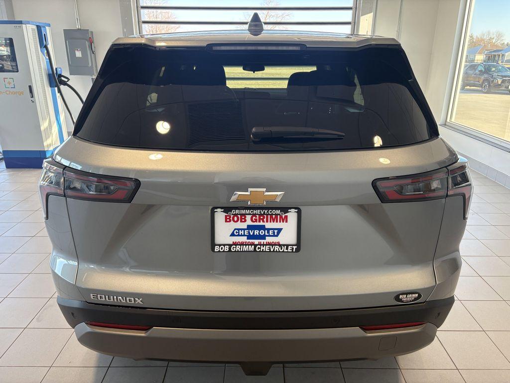new 2026 Chevrolet Equinox car, priced at $28,565