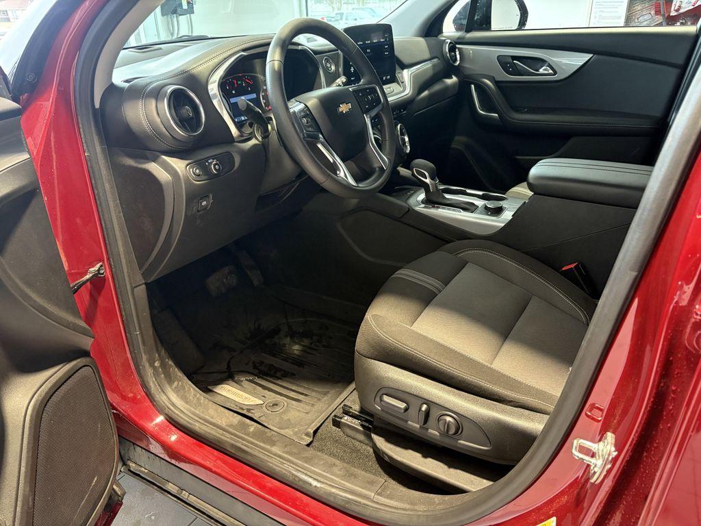 used 2024 Chevrolet Blazer car, priced at $25,388