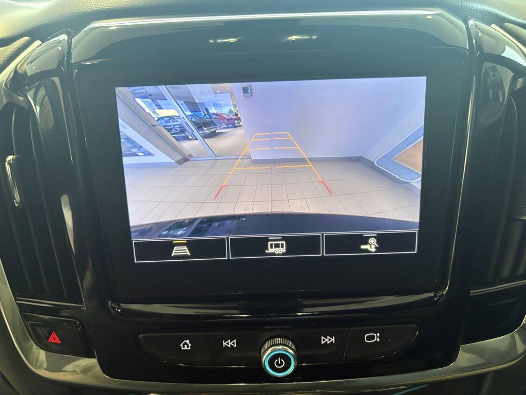 used 2023 Chevrolet Traverse car, priced at $28,965