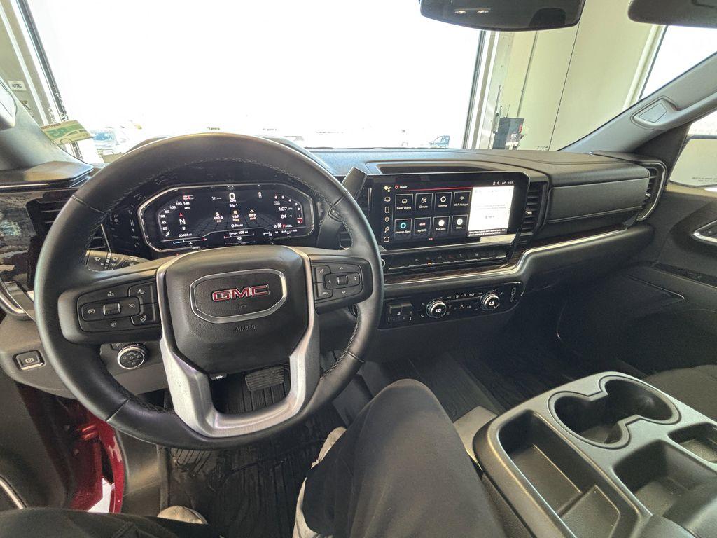 used 2024 GMC Sierra 1500 car, priced at $41,950