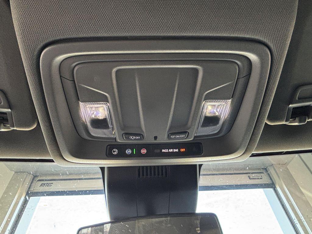 used 2024 Chevrolet Silverado 1500 car, priced at $37,777