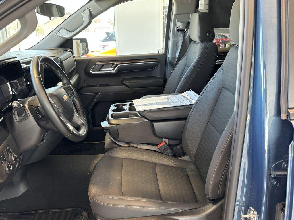 used 2024 Chevrolet Silverado 1500 car, priced at $37,777
