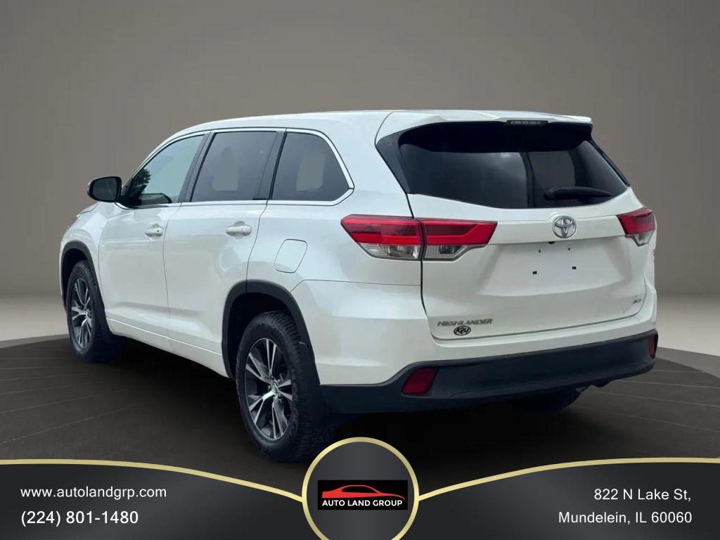 used 2018 Toyota Highlander car, priced at $17,995