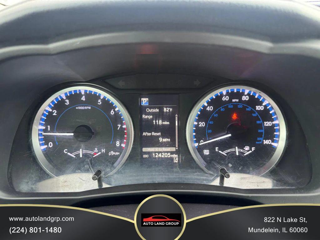 used 2018 Toyota Highlander car, priced at $17,995