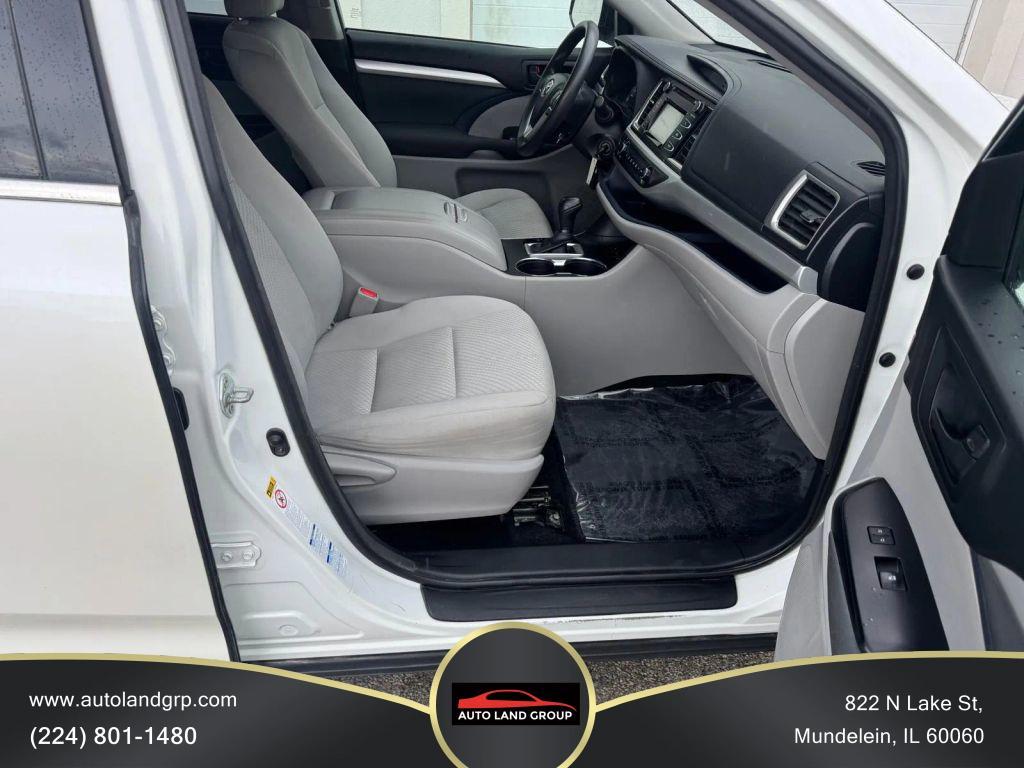 used 2018 Toyota Highlander car, priced at $17,995