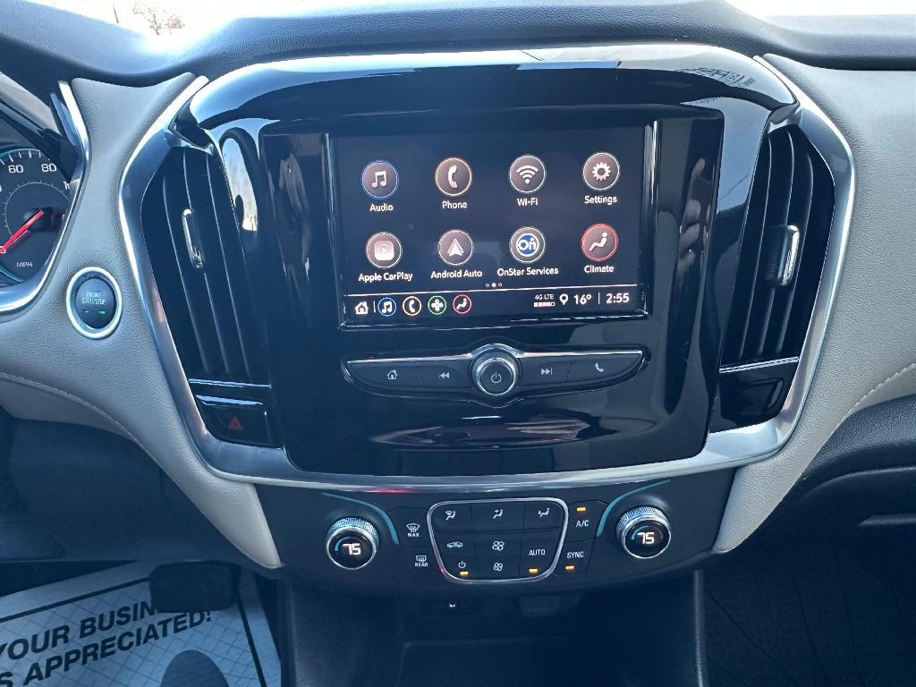 used 2022 Chevrolet Traverse car, priced at $27,900