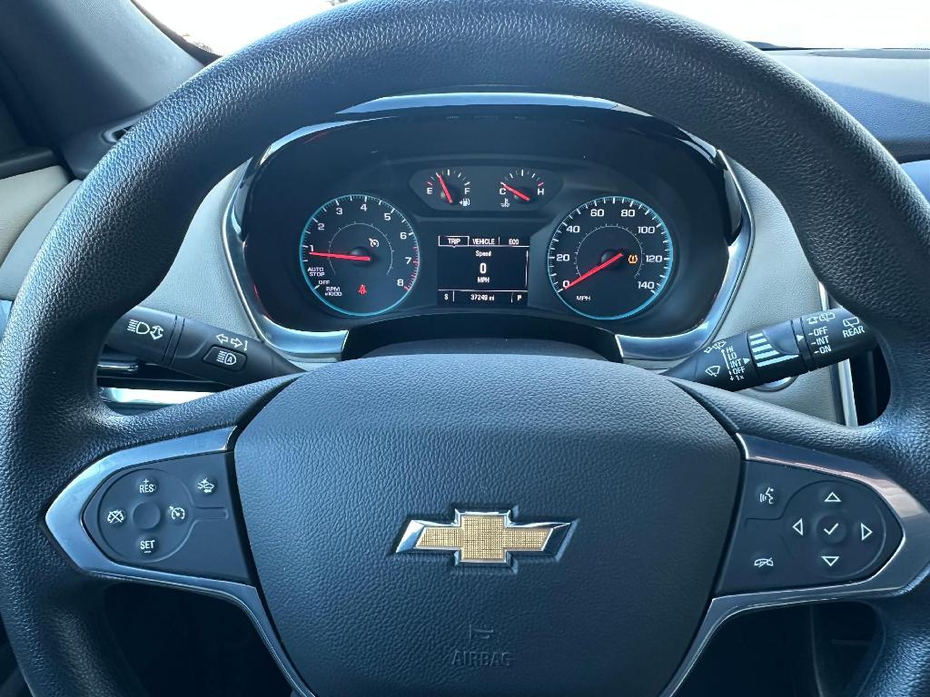 used 2022 Chevrolet Traverse car, priced at $27,900