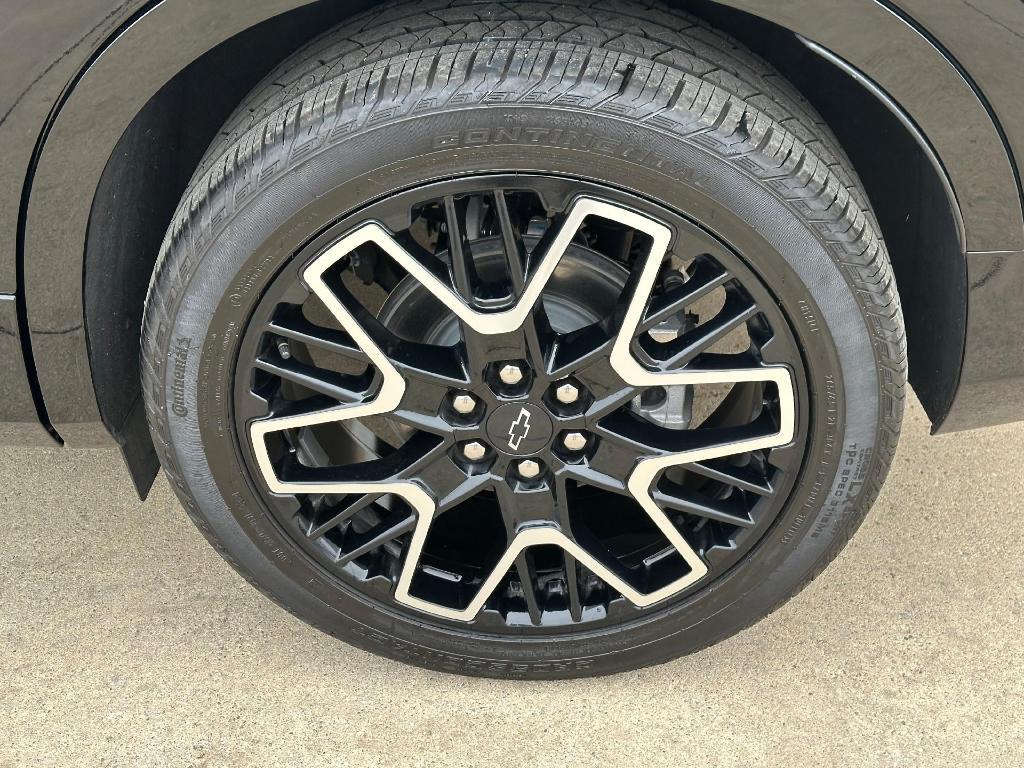 used 2024 Chevrolet Blazer car, priced at $39,900