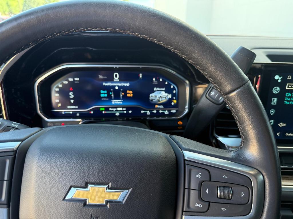 2022 Red Chevrolet Silverado 1500