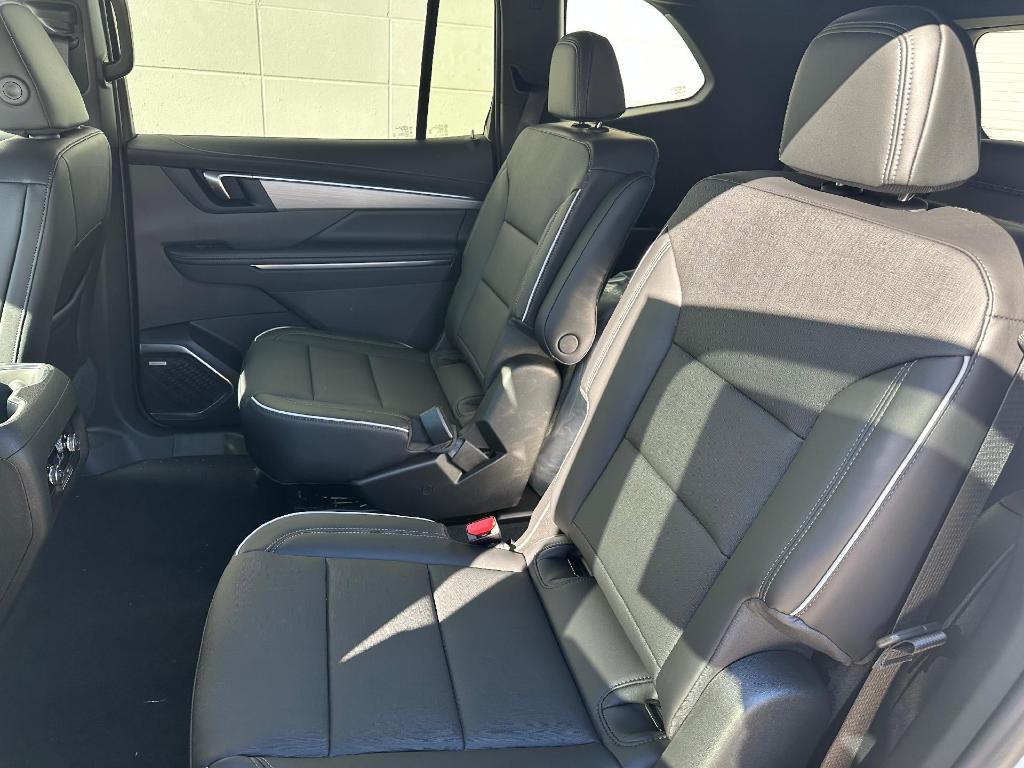 new 2026 Buick Enclave car