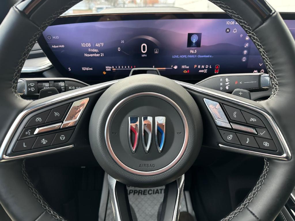 used 2025 Buick Enclave car, priced at $55,900