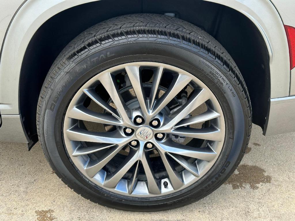 used 2025 Buick Enclave car, priced at $55,900