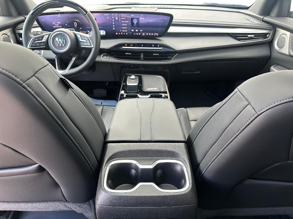 used 2025 Buick Enclave car, priced at $55,900