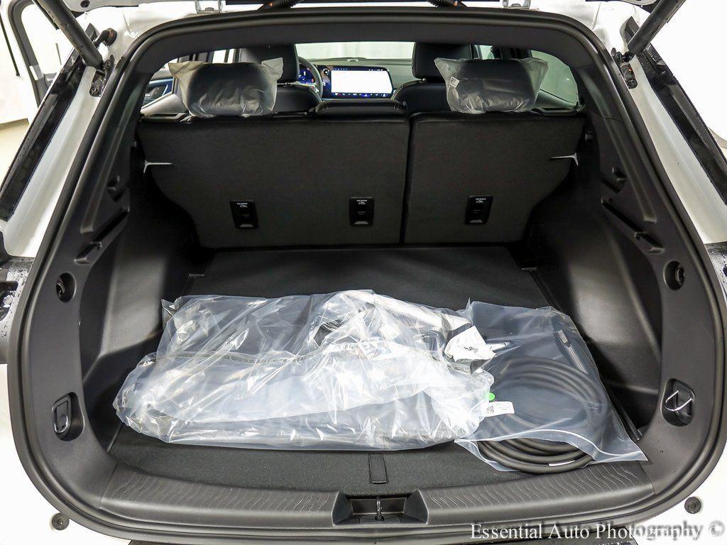 new 2026 Chevrolet Equinox EV car, priced at $33,134