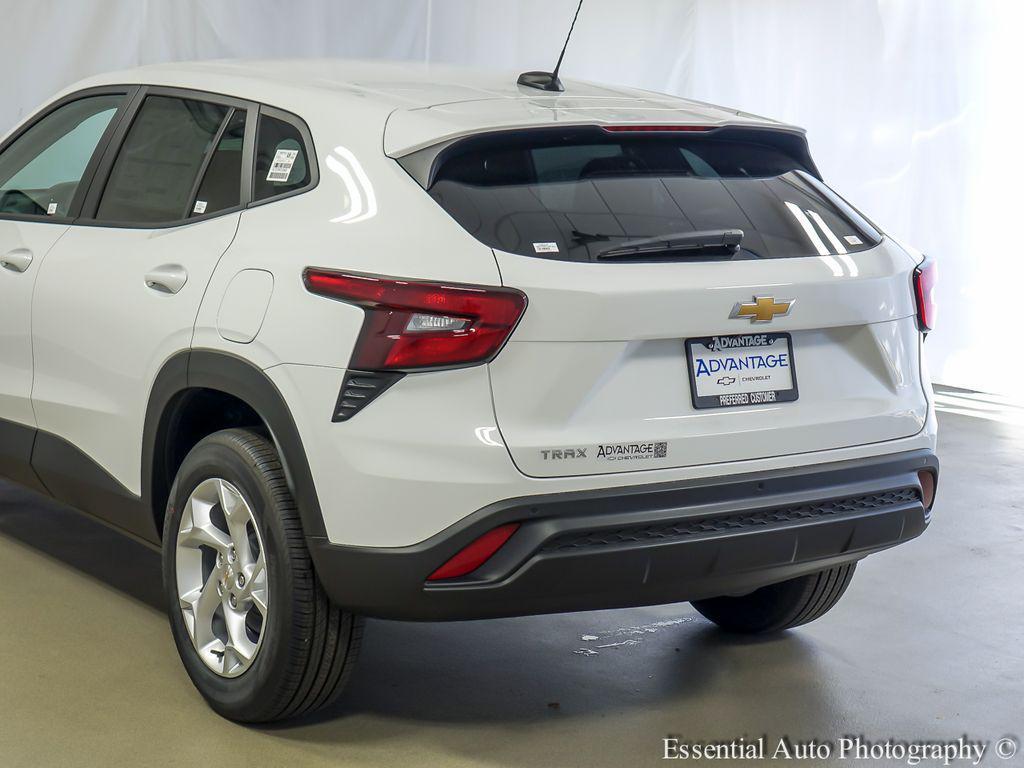 new 2026 Chevrolet Trax car, priced at $23,187