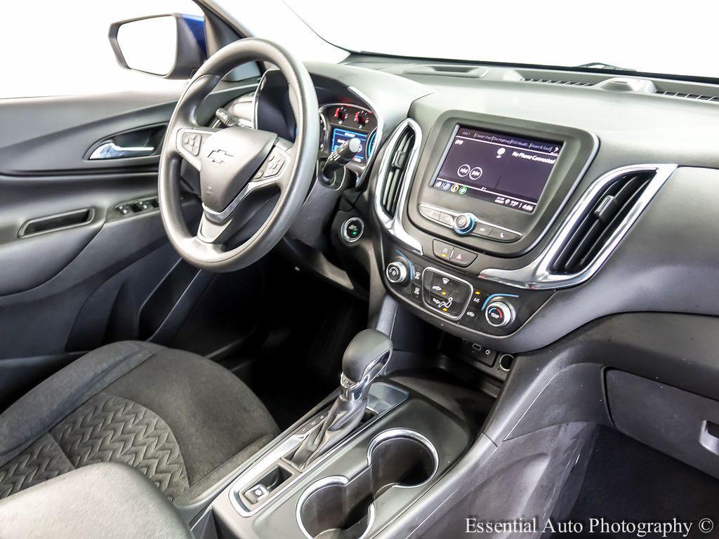 used 2022 Chevrolet Equinox car, priced at $17,991
