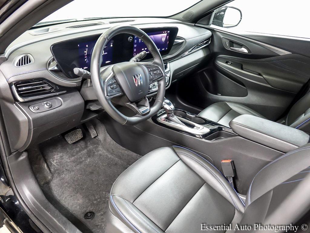 used 2025 Buick Envista car, priced at $22,292