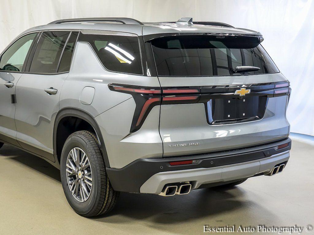 used 2026 Chevrolet Traverse car, priced at $39,991
