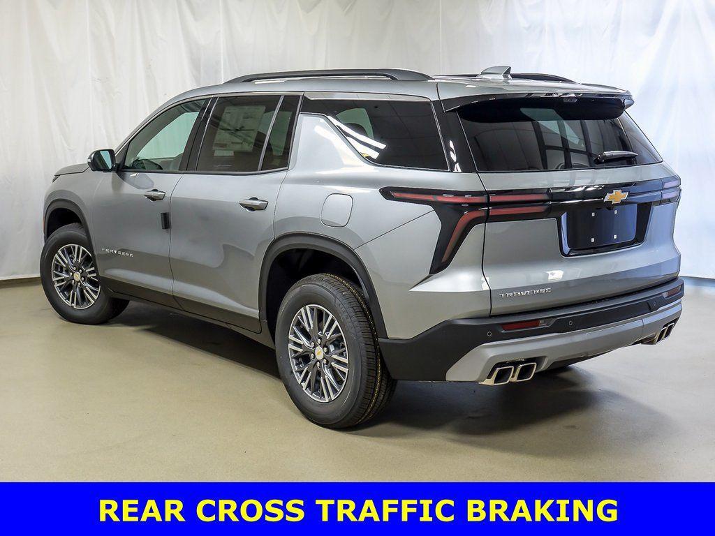 used 2026 Chevrolet Traverse car, priced at $39,991