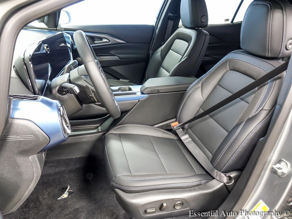 new 2026 Chevrolet Equinox EV car, priced at $33,617