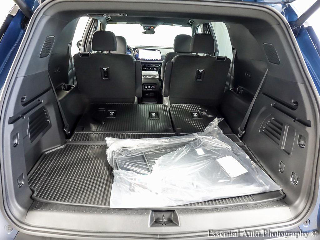 new 2026 Chevrolet Traverse car, priced at $36,637